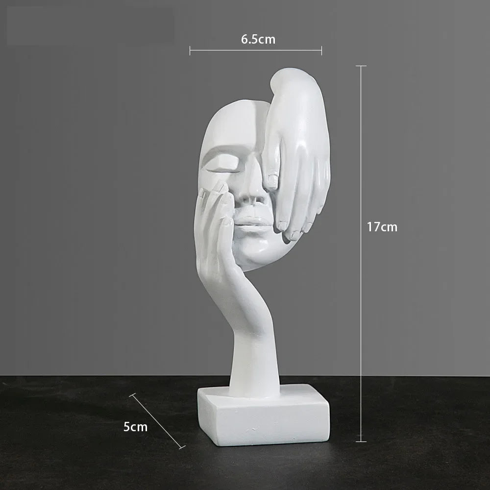 Noir Muse – Abstract Resin Mask Sculpture