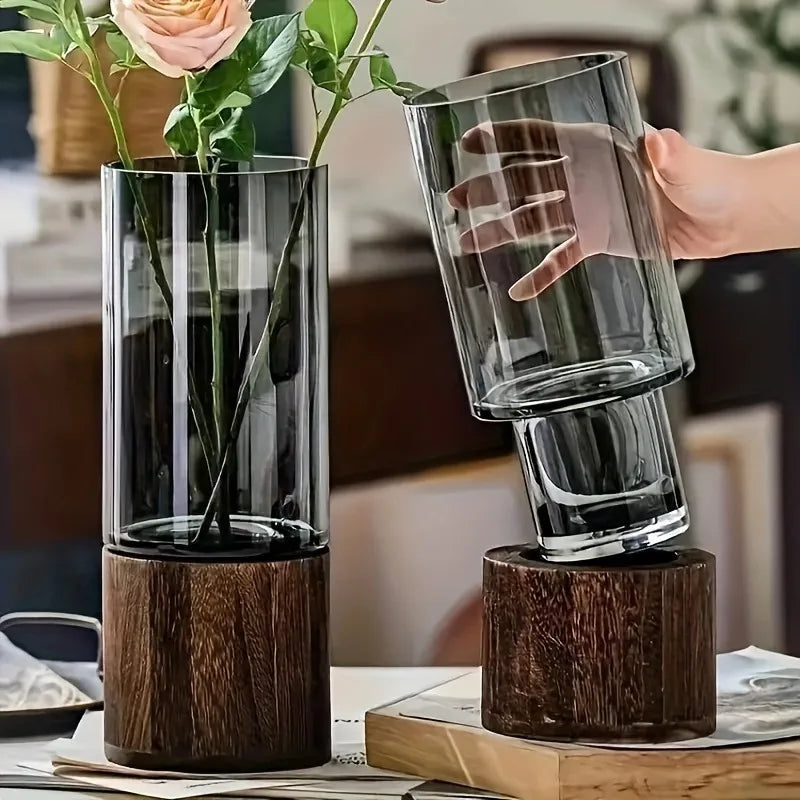 AuraPure Glass Vase – Light Luxury Retro Design