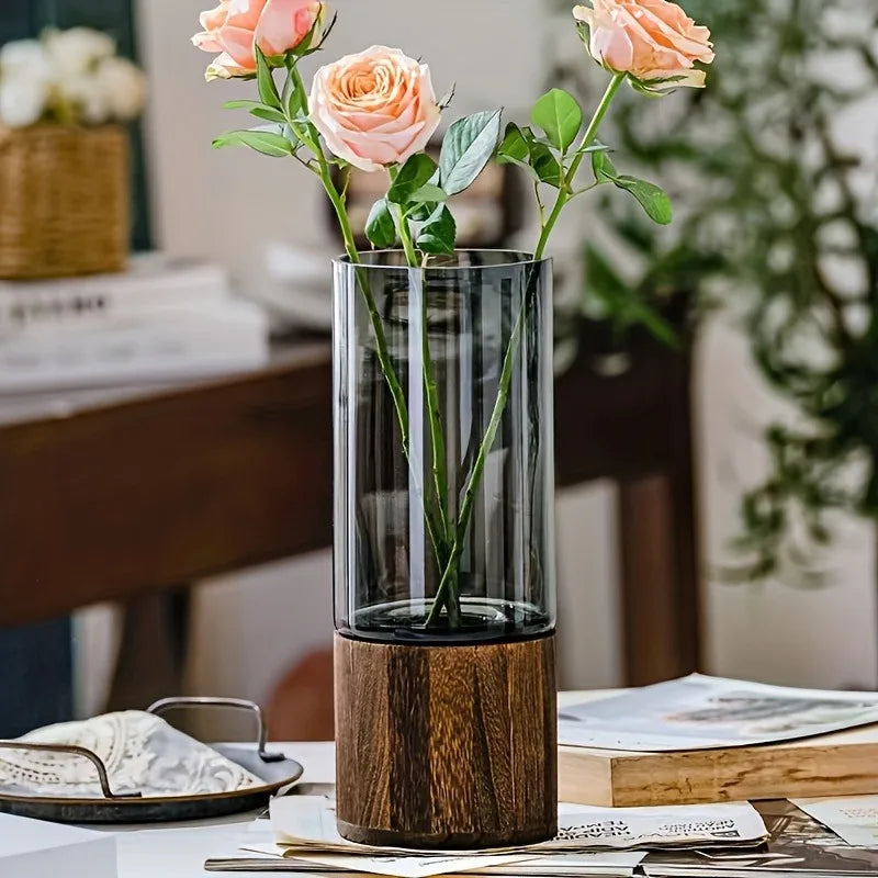 AuraPure Glass Vase – Light Luxury Retro Design