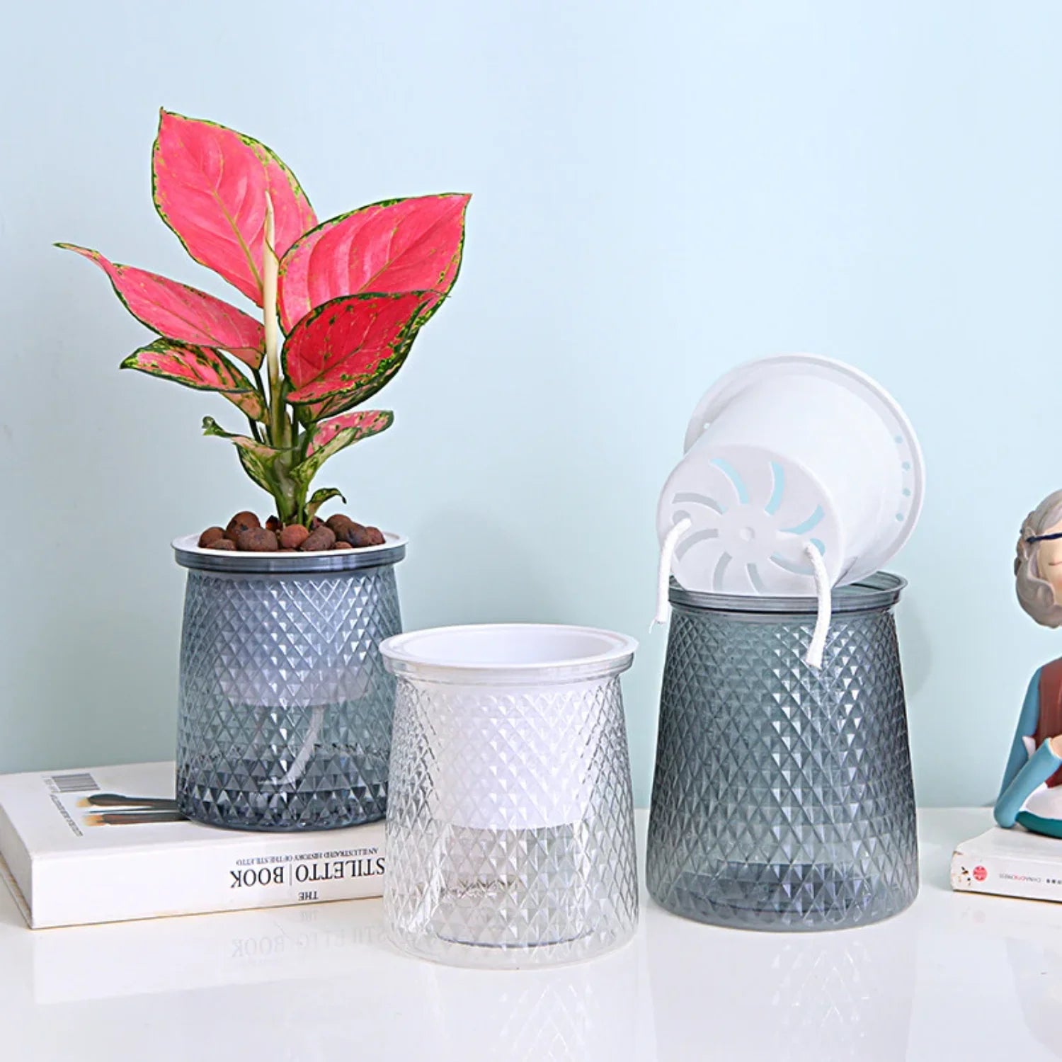 Transparent Hydroponic Flower Vase – Modern Self-Watering Plant Display